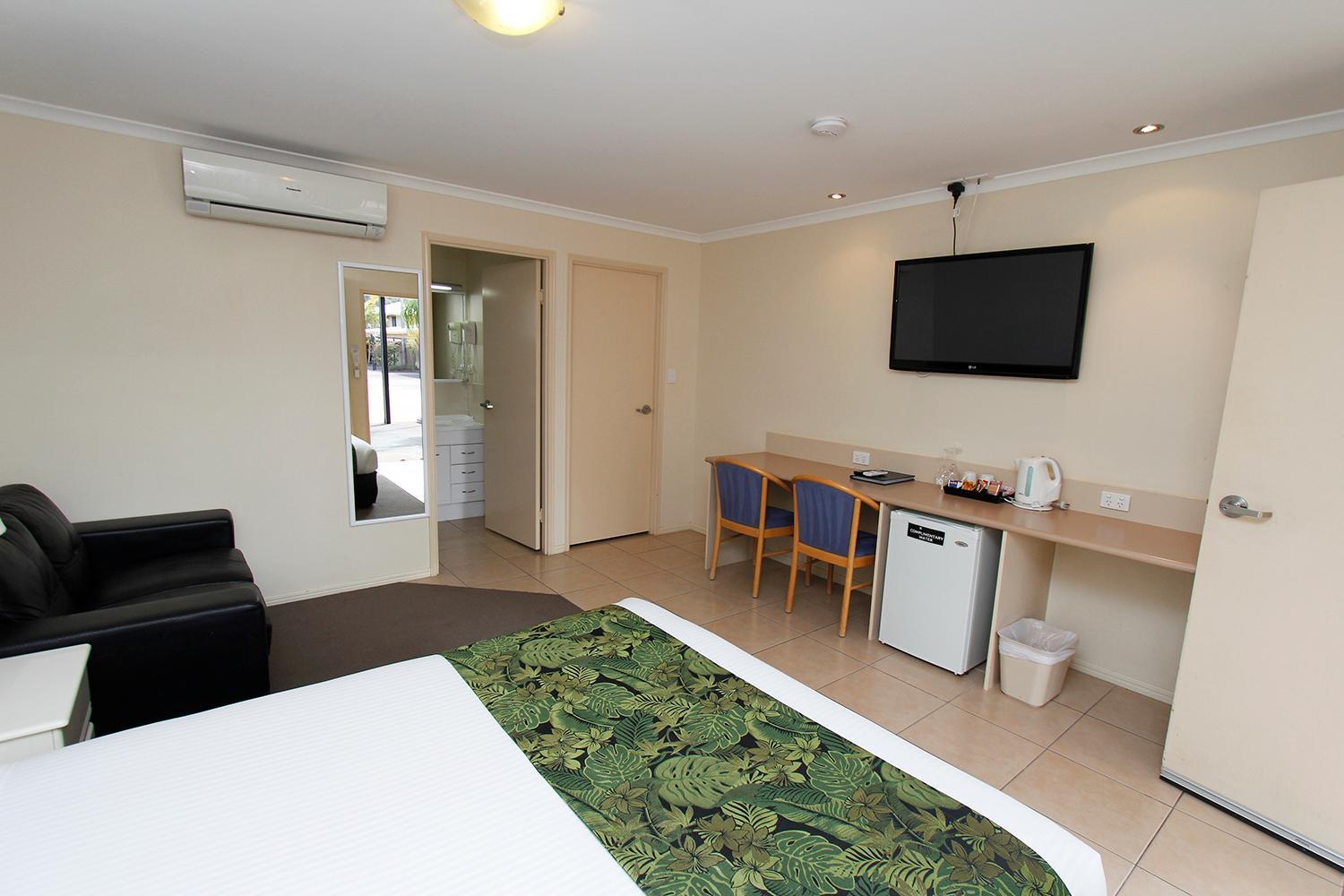 The Palms Motel Chinchilla Eksteriør bilde