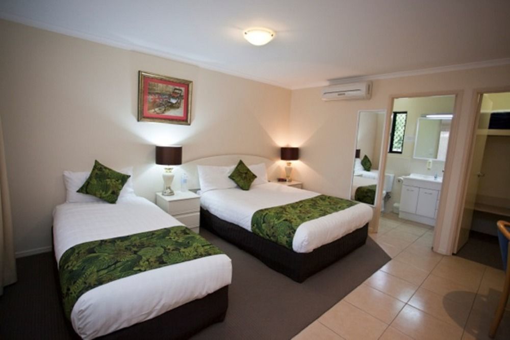 The Palms Motel Chinchilla Eksteriør bilde